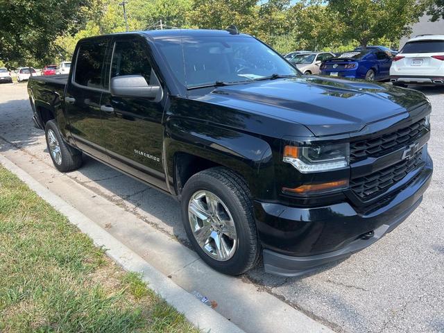 Photo of 2018 Black Chevrolet Silverado 1500