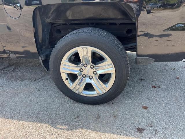 Photo of 2018 Black Chevrolet Silverado 1500