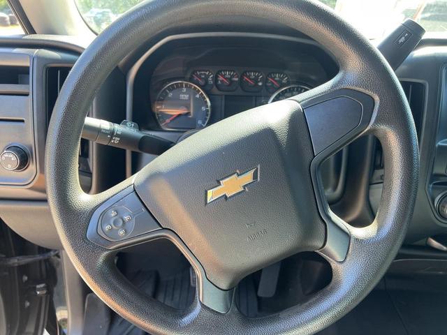 Photo of 2018 Black Chevrolet Silverado 1500