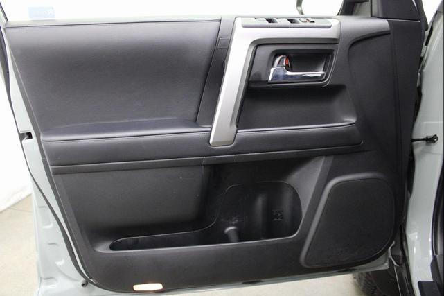 Photo of 2022 Lunar Rock Toyota 4Runner