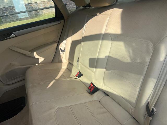 Photo of 2014 Black Volkswagen Passat