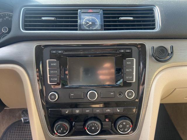 Photo of 2014 Black Volkswagen Passat