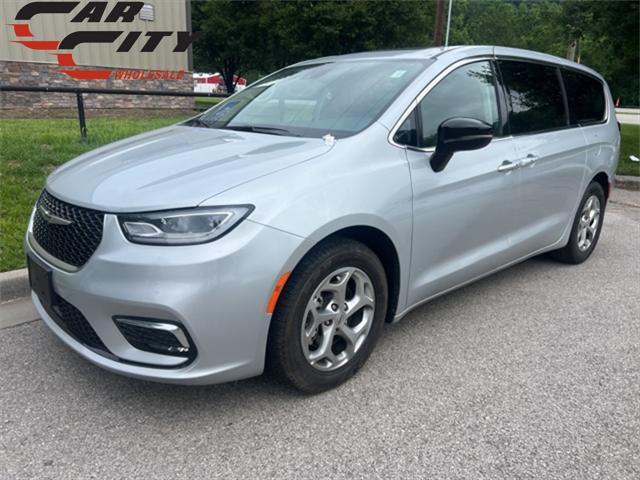 2024 Chrysler Pacifica