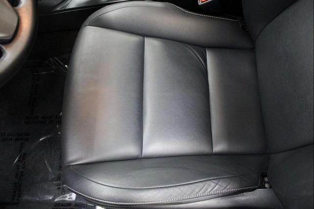 Photo of 2017 Magnetic Gray Metallic Toyota RAV4 Hybrid