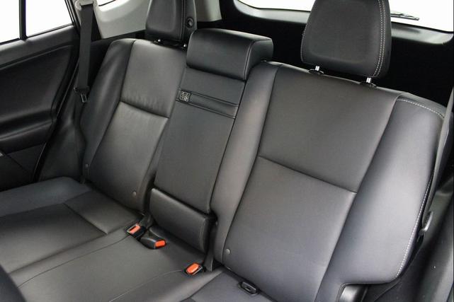 Photo of 2017 Magnetic Gray Metallic Toyota RAV4 Hybrid