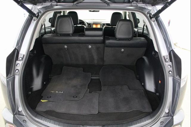 Photo of 2017 Magnetic Gray Metallic Toyota RAV4 Hybrid
