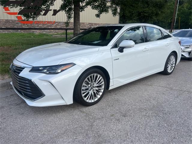 2019 Toyota Avalon Hybrid