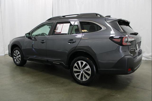 Photo of 2024 Magnetite Gray Metallic Subaru Outback