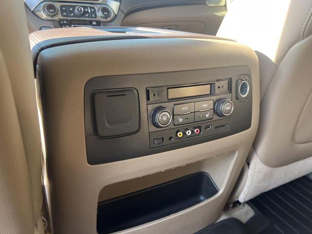 Photo of 2016 Champagne Silver Metallic Chevrolet Tahoe