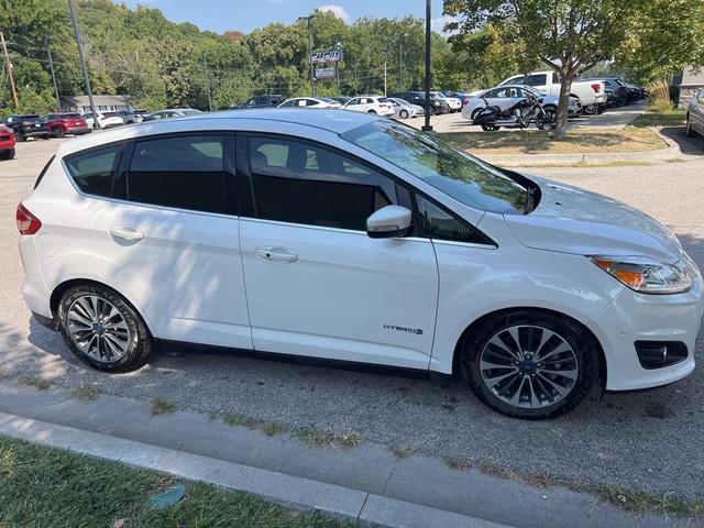 Photo of 2018 White Platinum Ford C-Max Hybrid