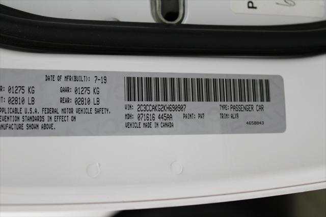 Photo of 2019 Bright White Clearcoat Chrysler 300