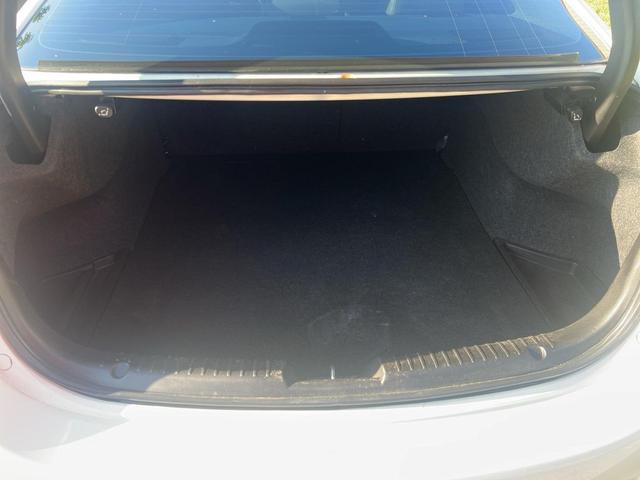 Photo of 2020 Snowflake White Pearl Mica Mazda Mazda6