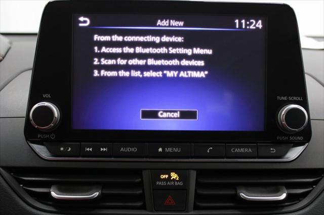 Photo of 2022 Sunset Drift Chromaflair Nissan Altima
