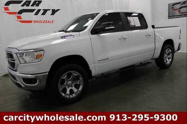 Photo of 2020 Bright White Clearcoat RAM 1500