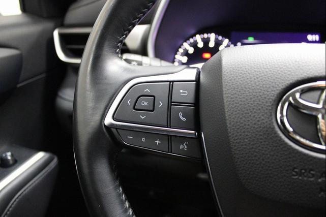 Photo of 2020 Ruby Flare Pearl Toyota Highlander