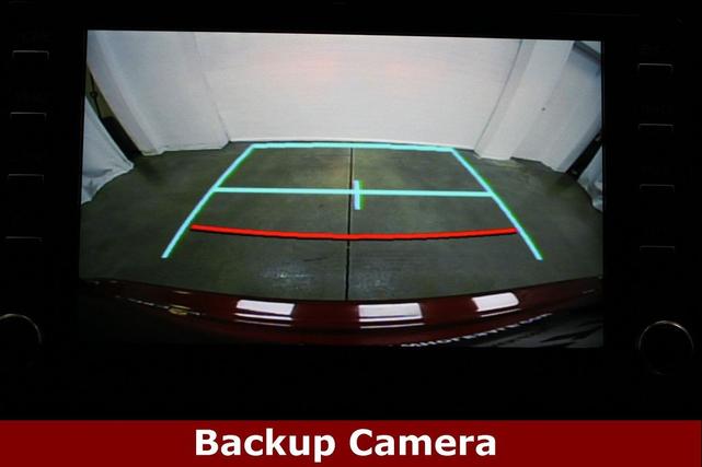 Photo of 2020 Ruby Flare Pearl Toyota Highlander
