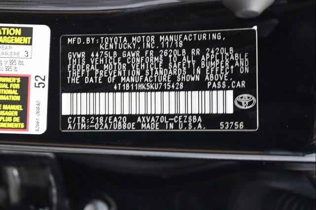 Photo of 2019 Midnight Black Metallic Toyota Camry