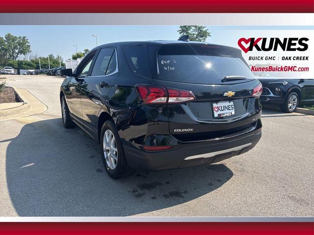 Photo of 2023 Mosaic Black Metallic Chevrolet Equinox