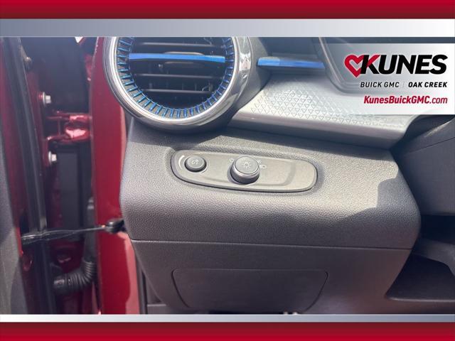Photo of 2024 Crimson Metallic Chevrolet Trax