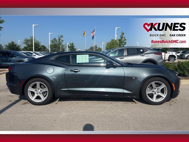 Photo of 2023 Shadow Gray Metallic Chevrolet Camaro