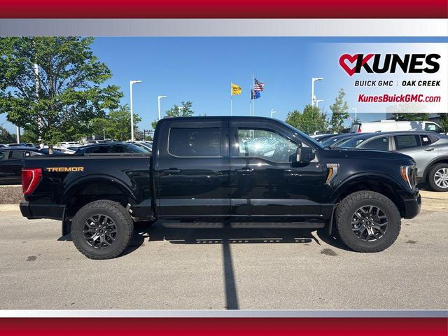 Photo of 2023 Agate Black Metallic Ford F-150