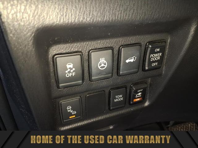 Photo of 2017 Magnetic Black Metallic Nissan Pathfinder