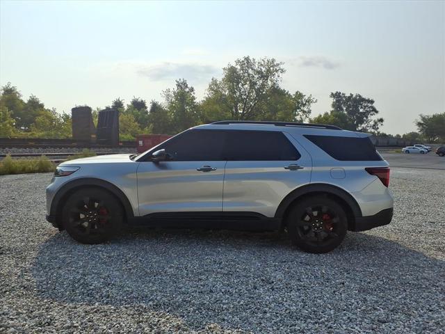 Photo of 2020 Iconic Silver Metallic Ford Explorer