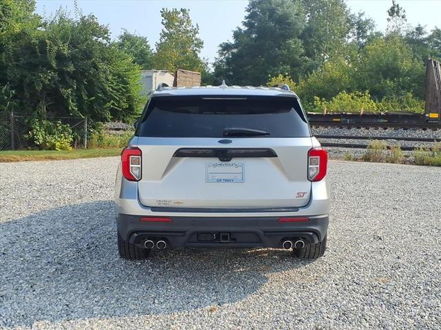 Photo of 2020 Iconic Silver Metallic Ford Explorer
