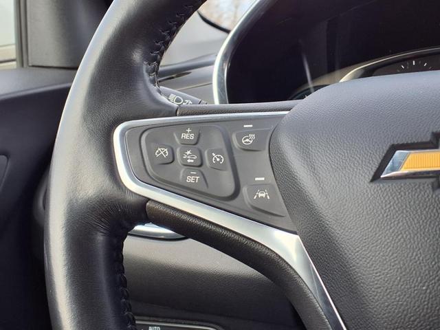 Photo of 2022 Summit White Chevrolet Equinox