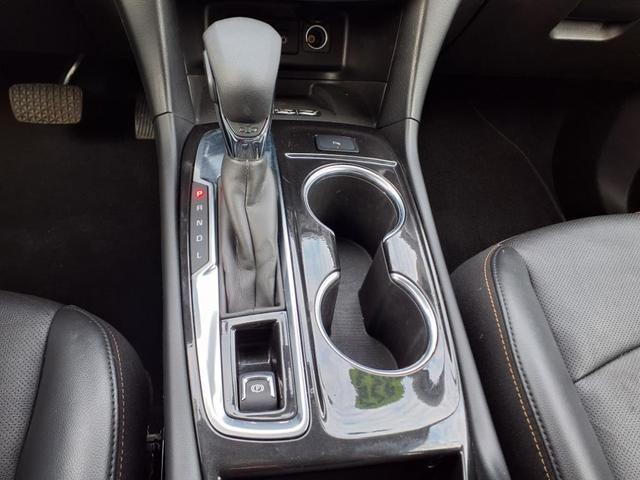 Photo of 2022 Summit White Chevrolet Equinox