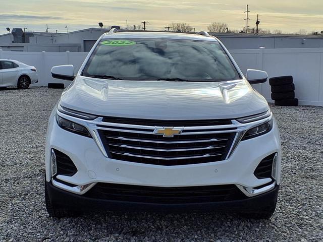 Photo of 2022 Summit White Chevrolet Equinox