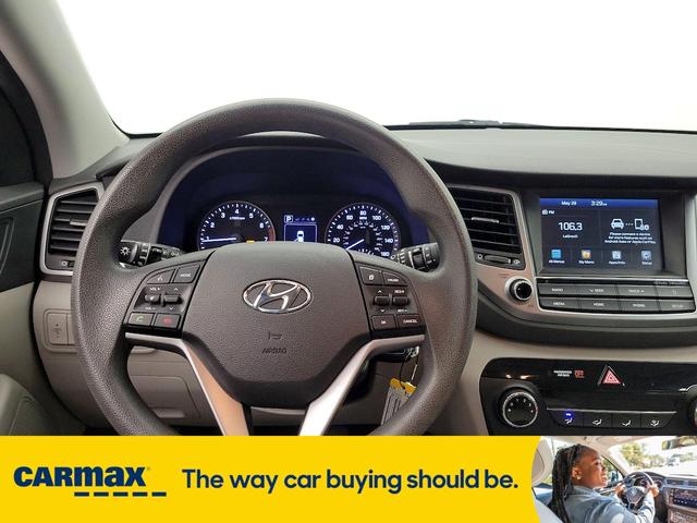 Photo of 2018 Gray Hyundai TUCSON
