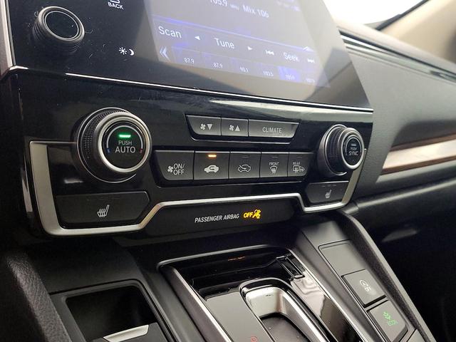 Photo of 2022 White Honda CR-V