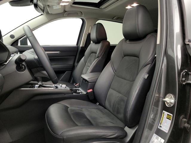 Photo of 2020 Gray Mazda CX-5