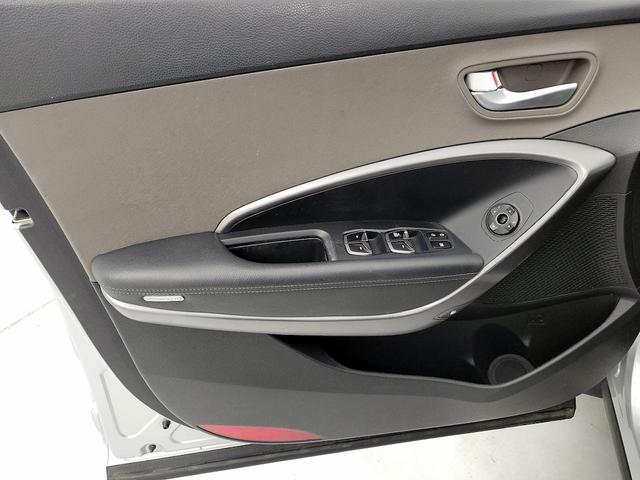 Photo of 2018 Silver Hyundai Santa Fe Sport