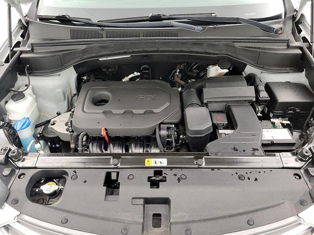 Photo of 2018 Silver Hyundai Santa Fe Sport