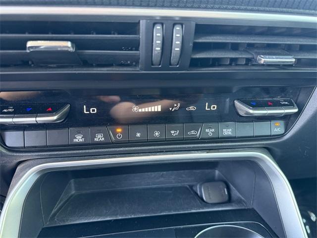 Photo of 2024 Jet Black Mica Mazda CX-90