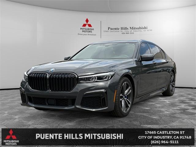 2022 BMW 745E