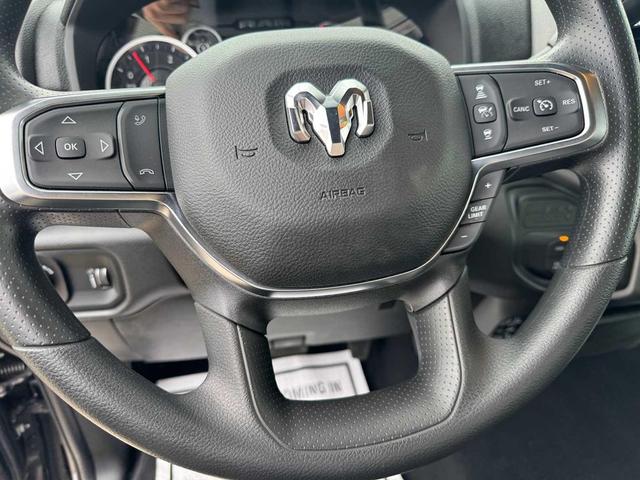 Photo of 2025 Granite Crystal Metallic Clearcoat RAM 2500