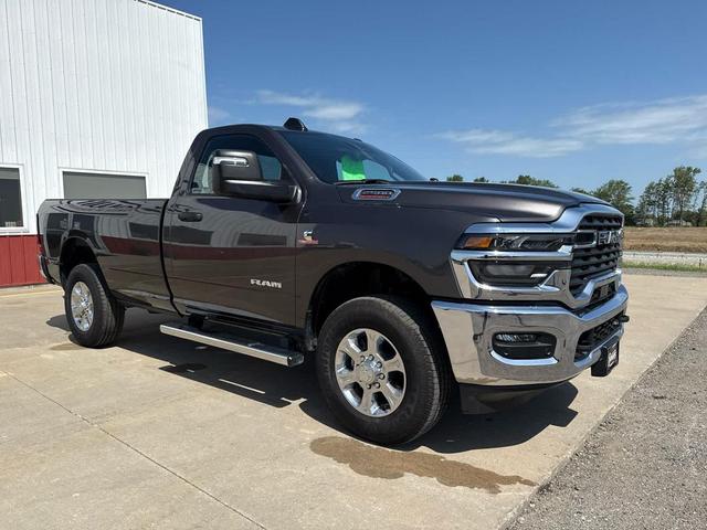 Photo of 2025 Granite Crystal Metallic Clearcoat RAM 2500