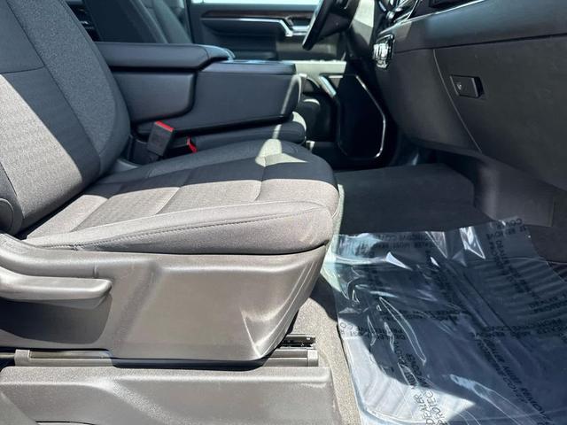 Photo of 2024 Dynamic Blue Metallic GMC Sierra 1500