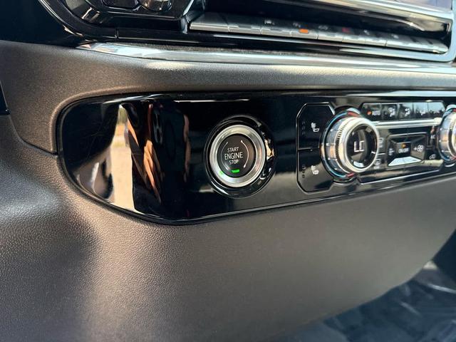 Photo of 2024 Dynamic Blue Metallic GMC Sierra 1500