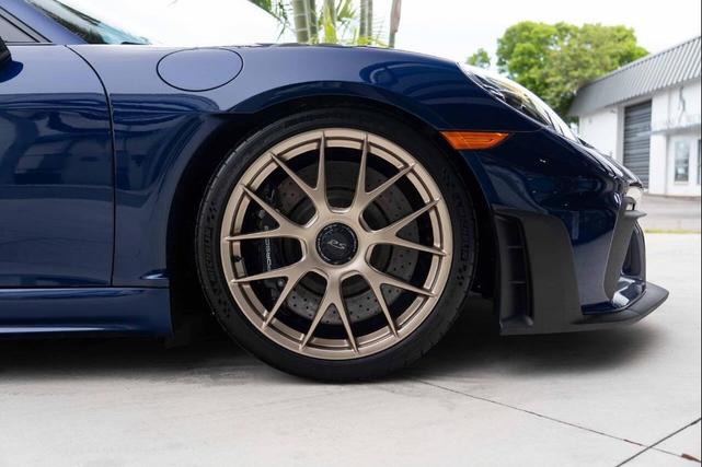 Photo of 2023 Gentian Blue Metallic Porsche 718 Cayman