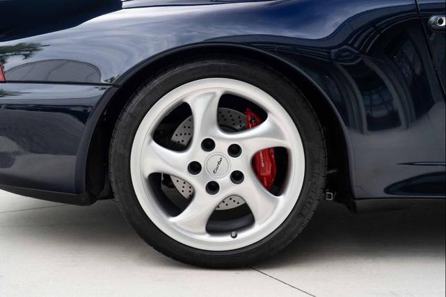 Photo of 1996 Midnight Blue Metallic Porsche 911