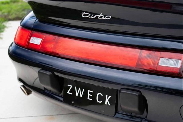 Photo of 1996 Midnight Blue Metallic Porsche 911
