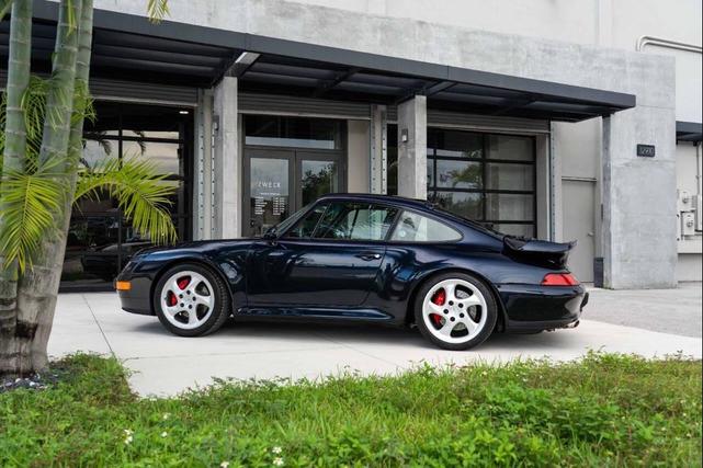 Photo of 1996 Midnight Blue Metallic Porsche 911