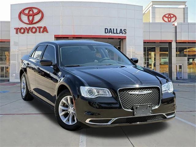 2022 Chrysler 300