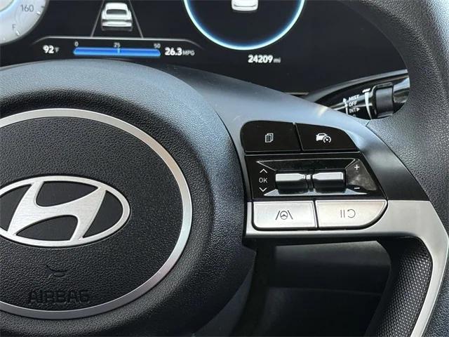 Photo of 2024 Gray Hyundai ELANTRA