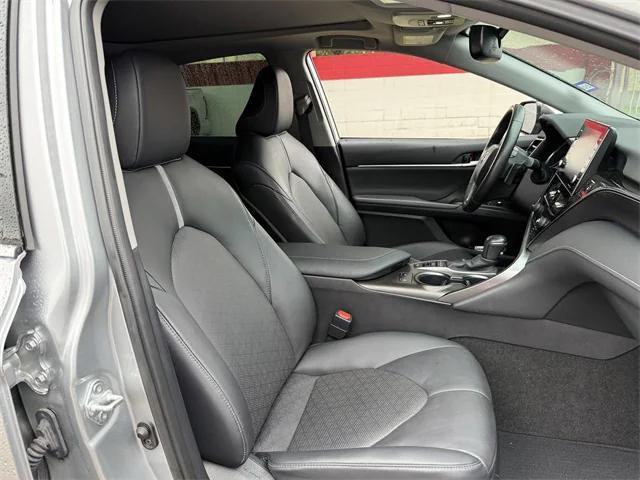 Photo of 2023 Silver Toyota Camry