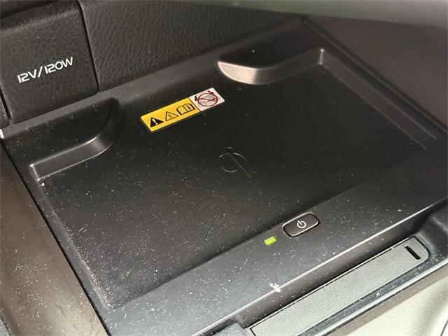 Photo of 2023 Silver Toyota Camry